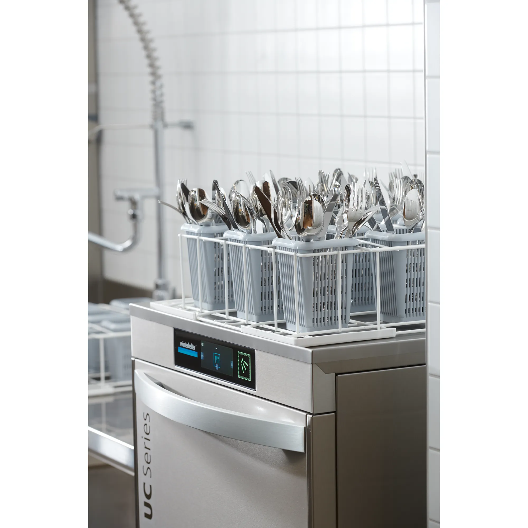 Winterhalter UC Besteckspuelmaschine in Kueche, Geschirrspüler, Spülmaschine, Küchengerät, Spülkorb, Hitzebeständig